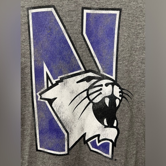 Fanatics Northwestern University Wildcats T-Shirt - Picture 3 of 5